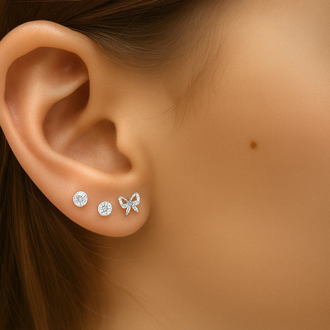 עגיל פפיון לילדות מזהב מעוצב בעבודת יד עם סגירת בורג בטוחה ונוחה