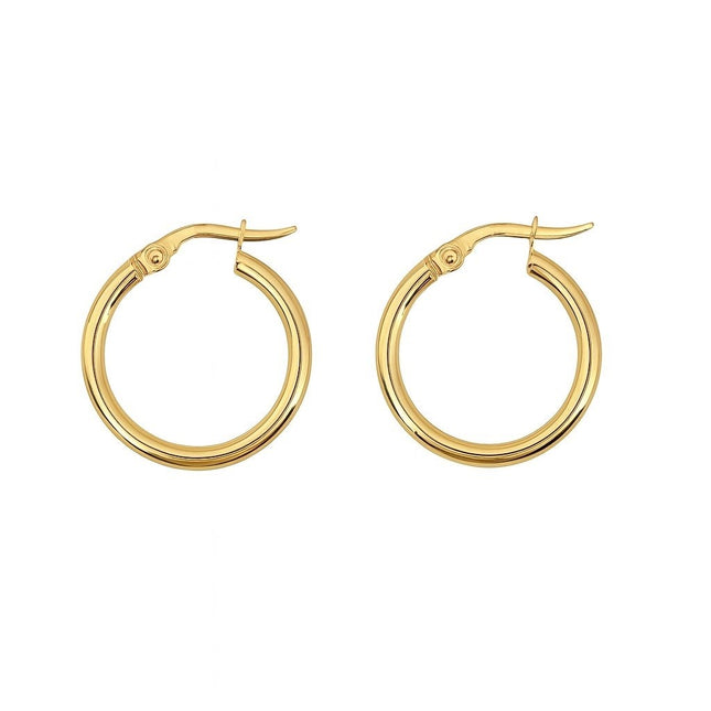 עגילי חישוק קוטר 2 סנטימטר מזהב בעיצוב נקי ומלוטש למראה יומיומי על זמני