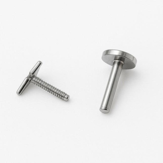 עגיל ברק לפירסינג (בודד) מזהב לבן מבריק  עגיל טרנדי בסגנון