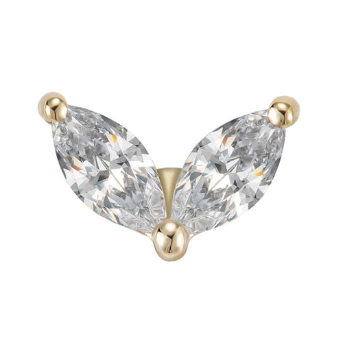 עגיל זהב עם שני יהלומים בליטוש מרקיז עיצוב עדין וזוהר לפירסינג