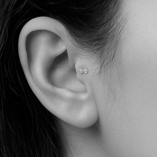 עגיל כפול (בודד) מזהב צהוב עם שני יהלומי מעבדה