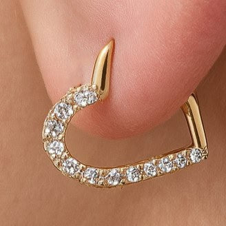 חישוק (בודד) לב מזהב עם שיבוץ יהלומים עגיל יוקרתי לאוזן