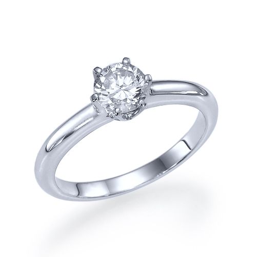 טבעת אירוסין סוליטר "נאדין" משובצת ביהלום