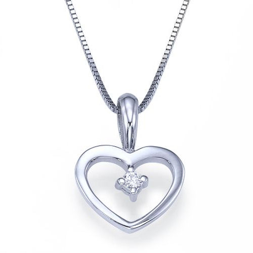 שרשרת זהב לבן עם תליון לב ויהלום טבעי במרכז בעיצוב עדין
