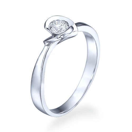 טבעת אירוסין זהב לבן "קייט" בעיצוב טוויסט