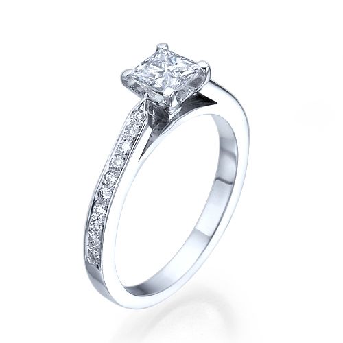 טבעת אירוסין זהב לבן