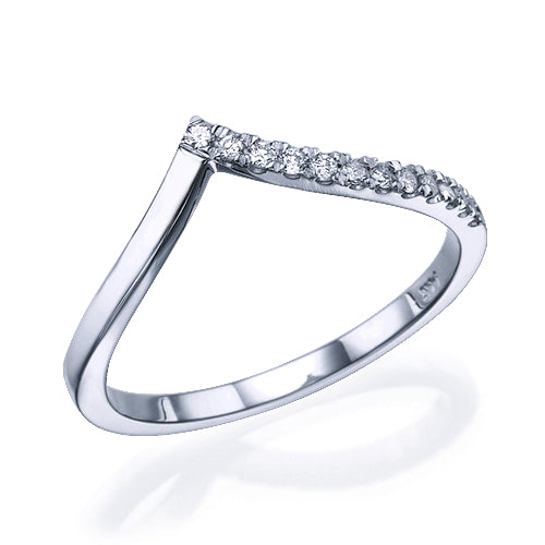 טבעת יהלומים "וי"