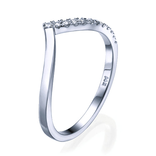 טבעת יהלומים "וי"