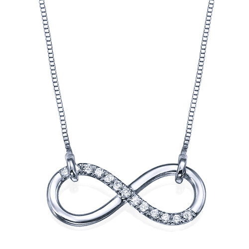 שרשרת אינפיניטי מזהב משובצת יהלומים טבעיים 0.15 קראט בעיצוב אלגנטי ונצחי