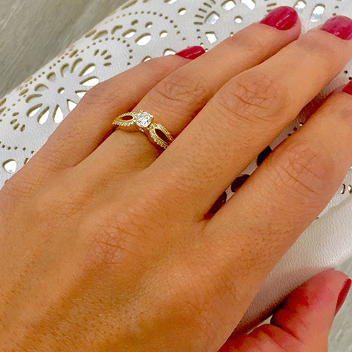 טבעת אירוסין מעוצבת "פרפר"