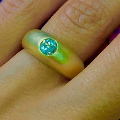 טבעת אירוסין זהב צהוב "אריקה"