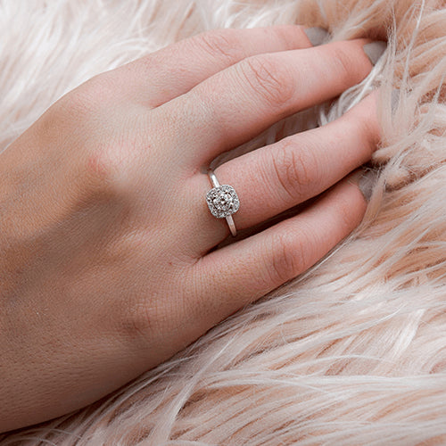 טבעת אירוסין זהב לבן "דומיניק"