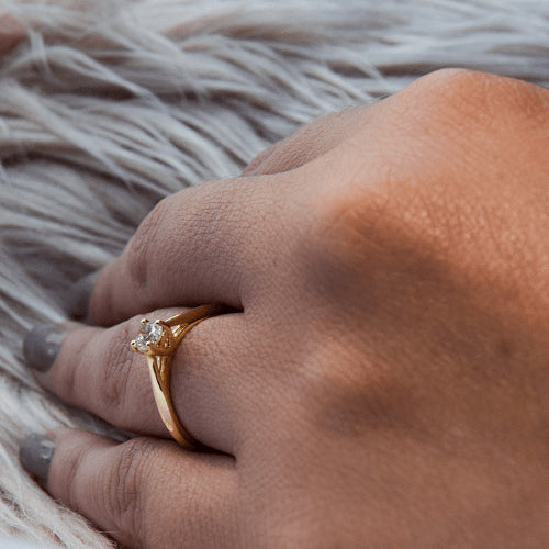 טבעת אירוסין זהב צהוב "דניאל"