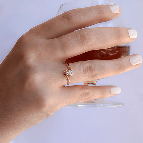 טבעת אירוסין זהב צהוב סינתייה