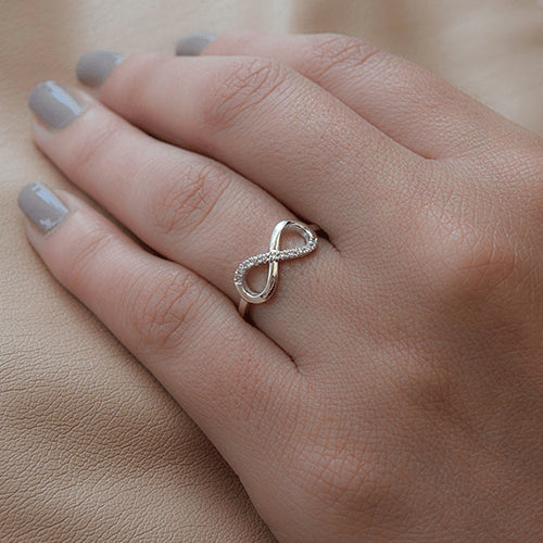 טבעת יהלומים "אינפיניטי"