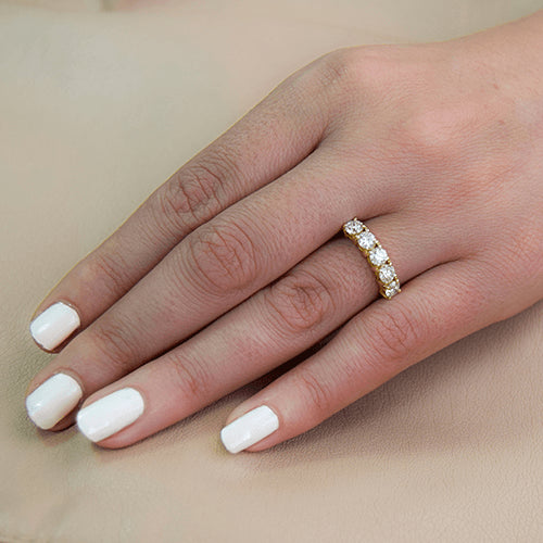 טבעת אירוסין זהב צהוב 5 יהלומים במשקל