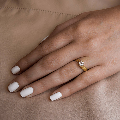 טבעת אירוסין זהב לבן "ברוק"