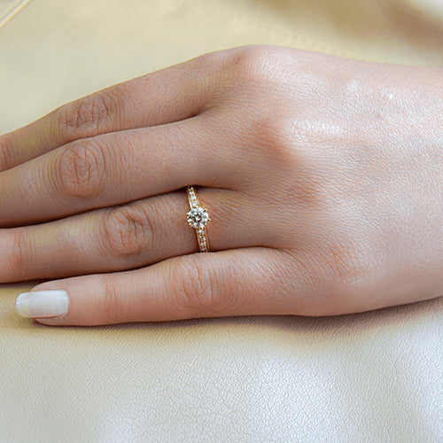 טבעת אירוסין קלאסית "ורוניק" זהב לבן