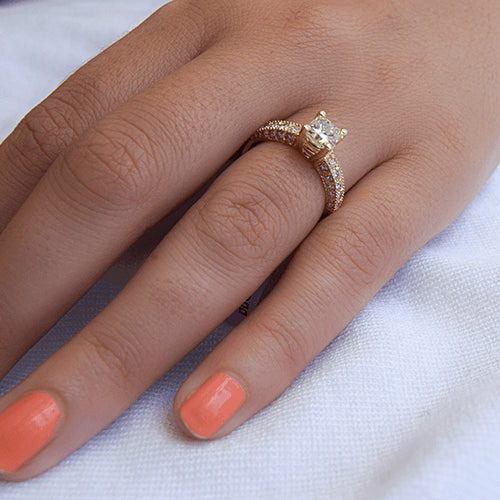 טבעת יהלומים זהב צהוב "אווה-פרינסס"