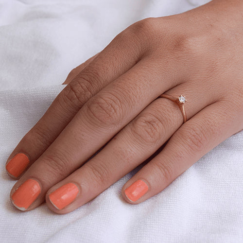 טבעת אירוסין סוליטר זהב צהוב "קייסי"