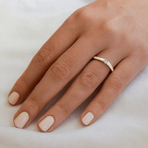 טבעת אירוסין זהב לבן "נטאשה"