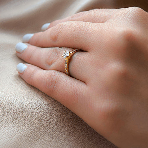 טבעת יהלומים "בלו"