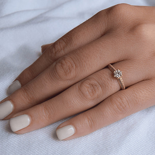 טבעת אירוסין זהב צהוב "קתרין"