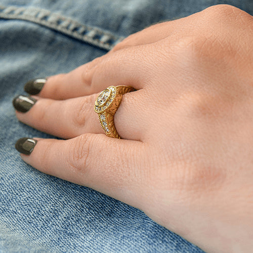 טבעת אירוסין וינטג' יוקרתית