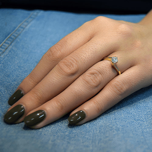 טבעת אירוסין זהב צהוב "אוולין"