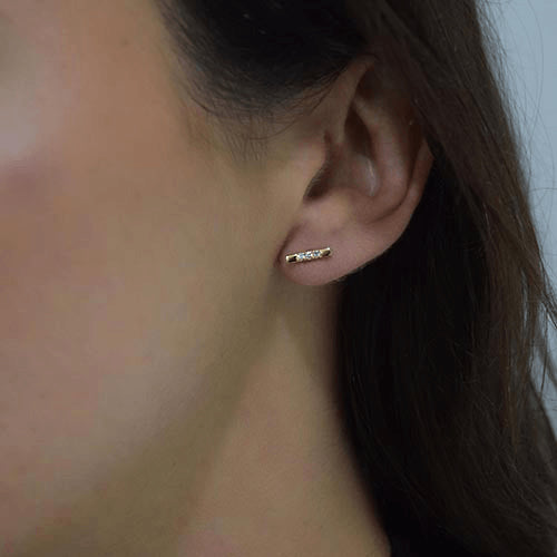 עגילי יהלום טבעיים פס 3 יהלומים