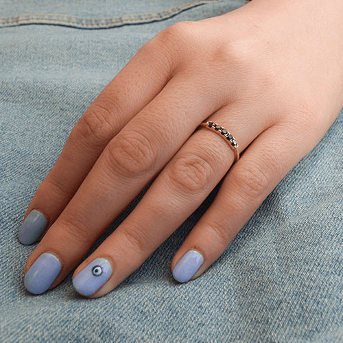 טבעת יהלומים שחורים