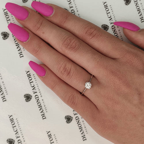 טבעת אירוסין זהב לבן "מרילין"