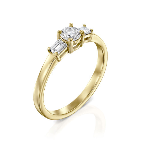 טבעת "אמרלד" שלושה יהלומים