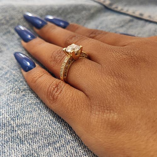 טבעת יהלומים "אווה" בעיצוב וינטאג' עתיק מזהב צהוב