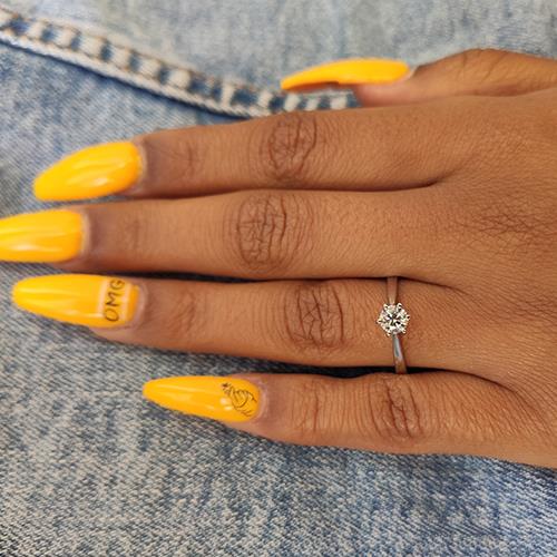 טבעת אירוסין זהב צהוב "דונה"