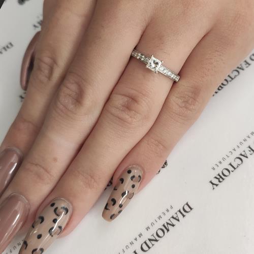 טבעת אירוסין "לנה"