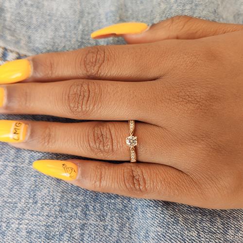 טבעת אירוסין סוליטייר זהב צהוב "קלי"