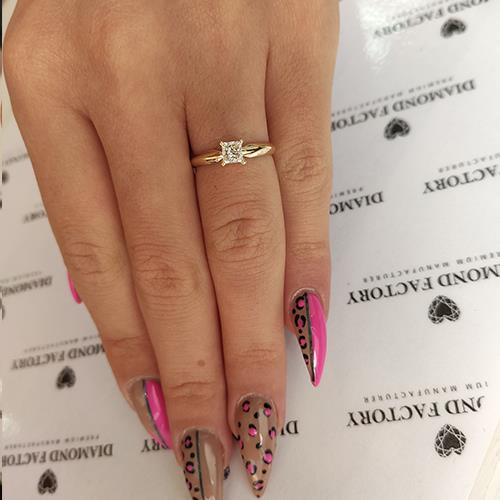 טבעת יהלומים "פרינסס זהב צהוב"