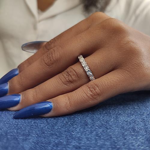 טבעת יהלומים