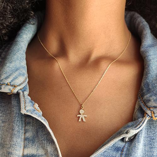 תליון יהלום ילד משובץ ב 22 יהלומים 0.20 קראט על שרשרת זהב