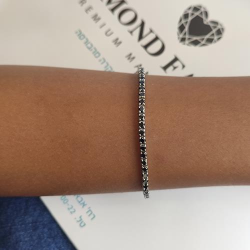 צמיד טניס מזהב צהוב עם יהלומים שחורים 2.75 קראט טבעיים בחוליות מסודרות