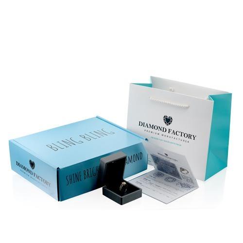 תליון פנינה עגולה מזהב בעיצוב קלאסי ועדין המעניק מראה יוקרתי ונשי