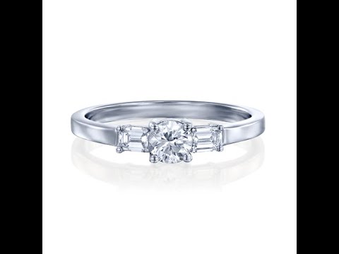 טבעת שלושה יהלומים "אמרלד"