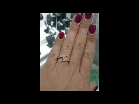 טבעת אירוסין זהב צהוב שאנון