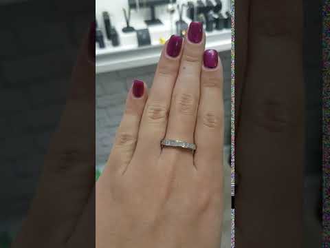 טבעת יהלומים זהב לבן "פאולה" פרינסס